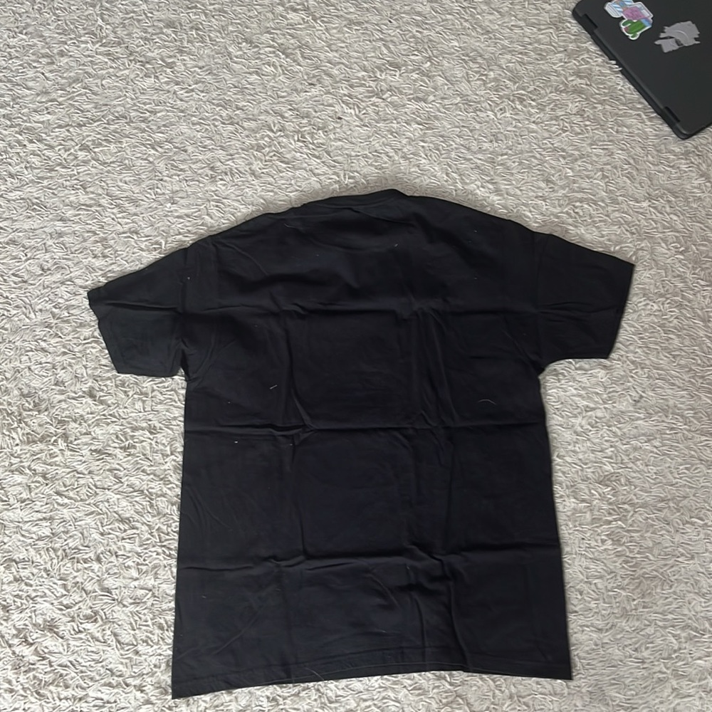 McClovin Tshirt - Picture 4 of 4